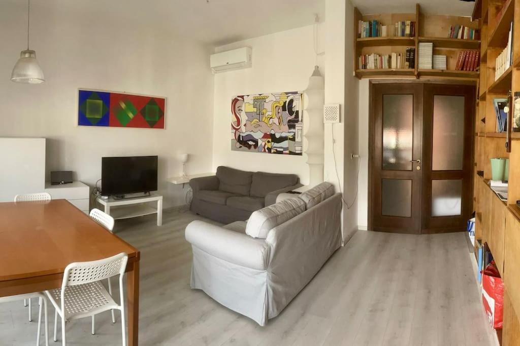 דירות Collebeato Attico Montiglio - Panorama-Wifi מראה חיצוני תמונה
